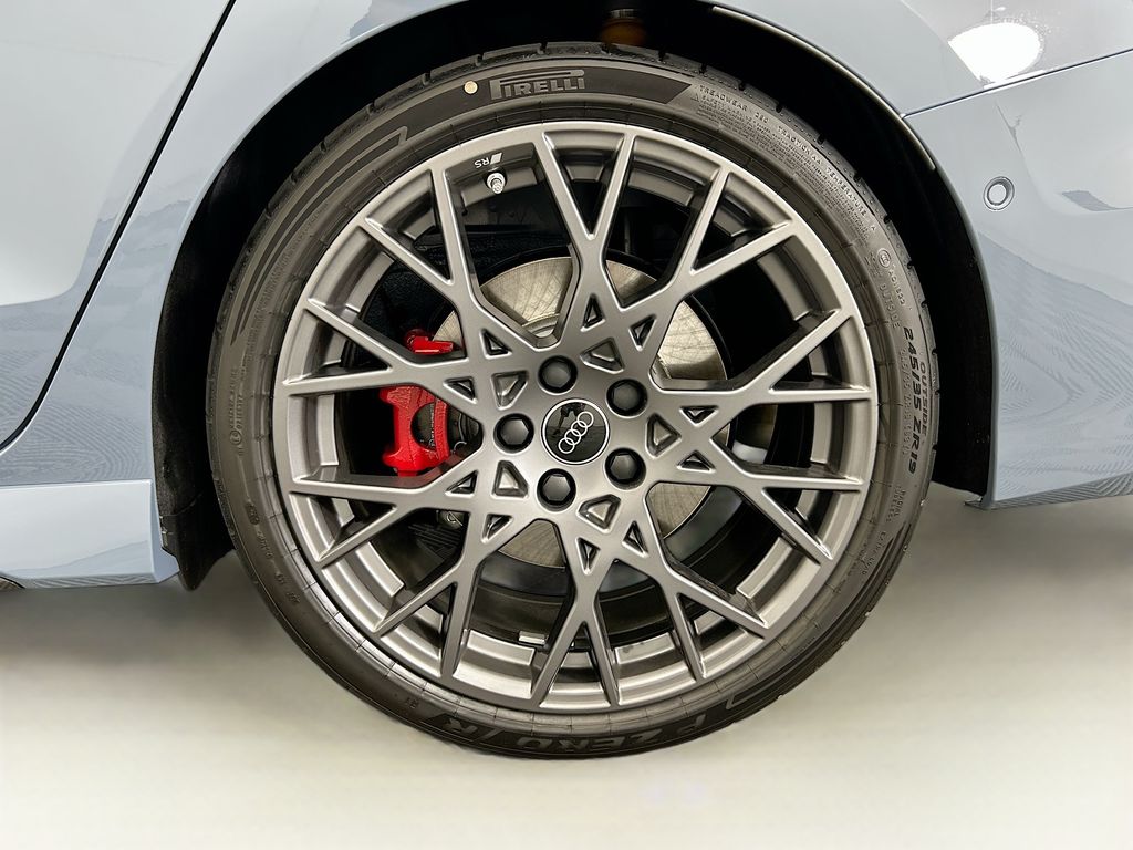 Thumbnail: 2025 Audi RS 3 - 29