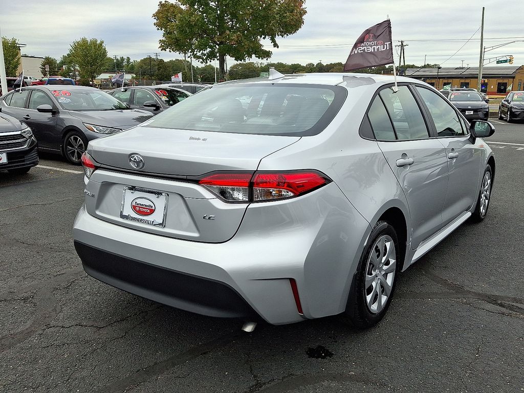 Thumbnail: 2026 Toyota Corolla - 6