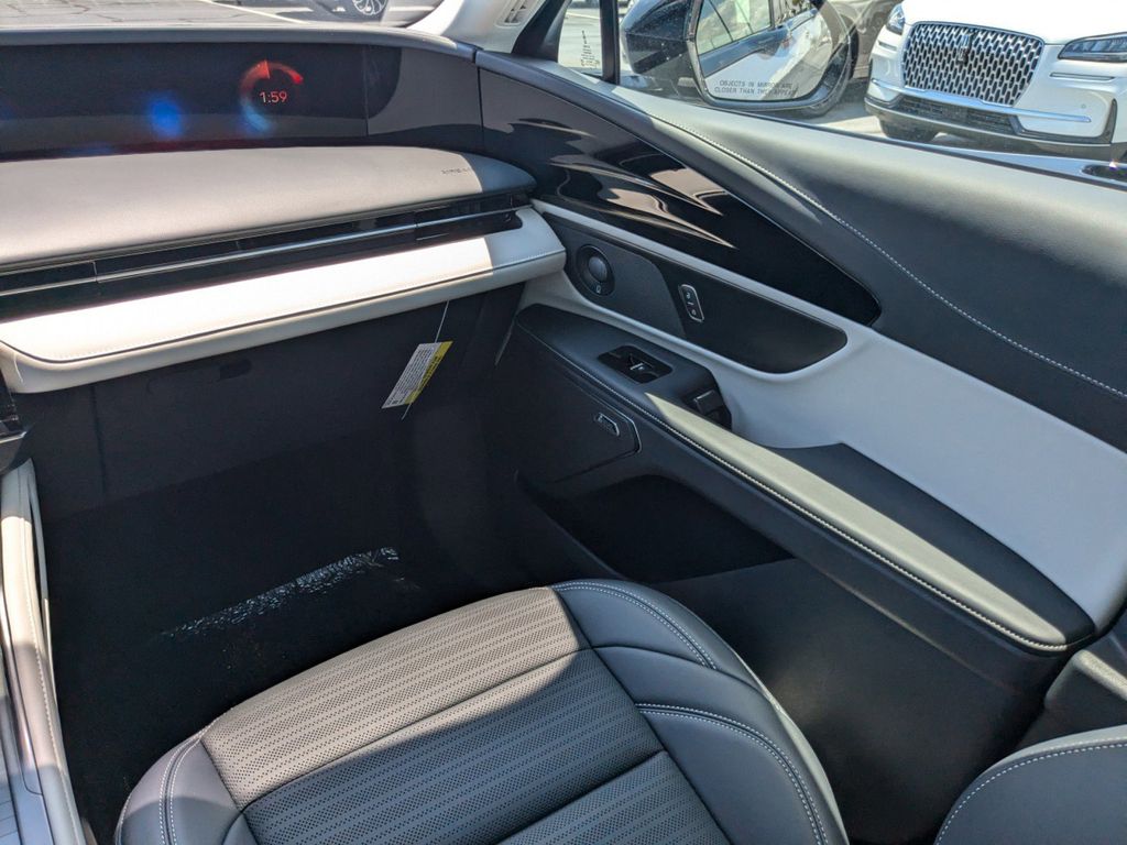 2025 Lincoln Nautilus Hybrid Reserve