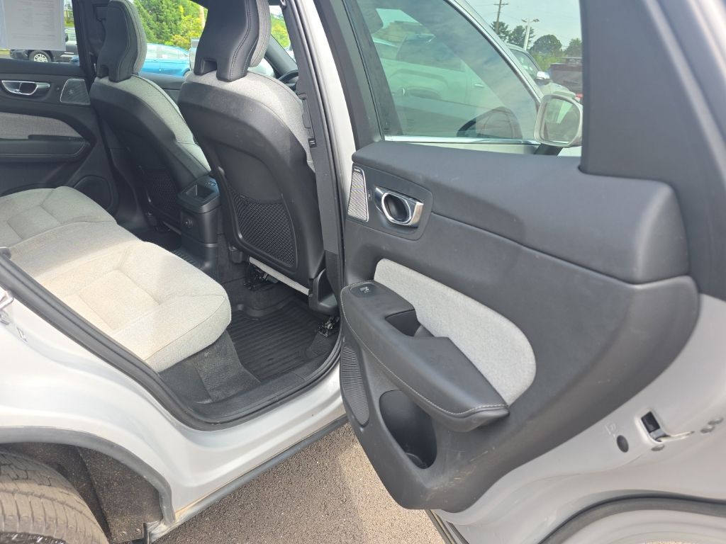Used 2022 Volvo XC60 Recharge Plug-In Hybrid SUV