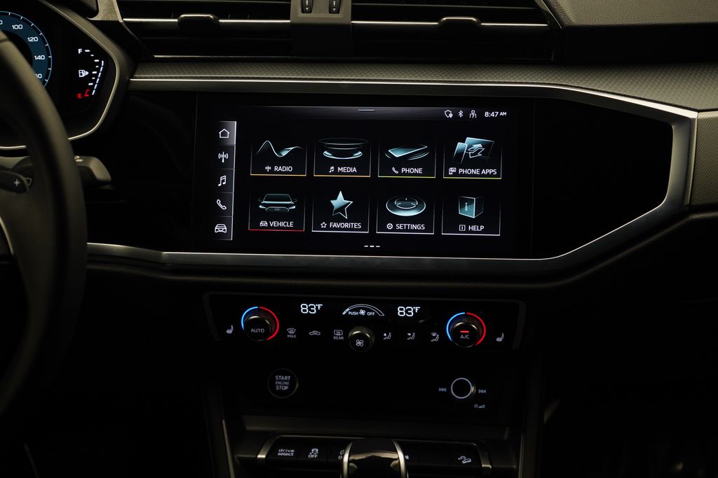 Thumbnail: 2025 Audi Q3 - 11