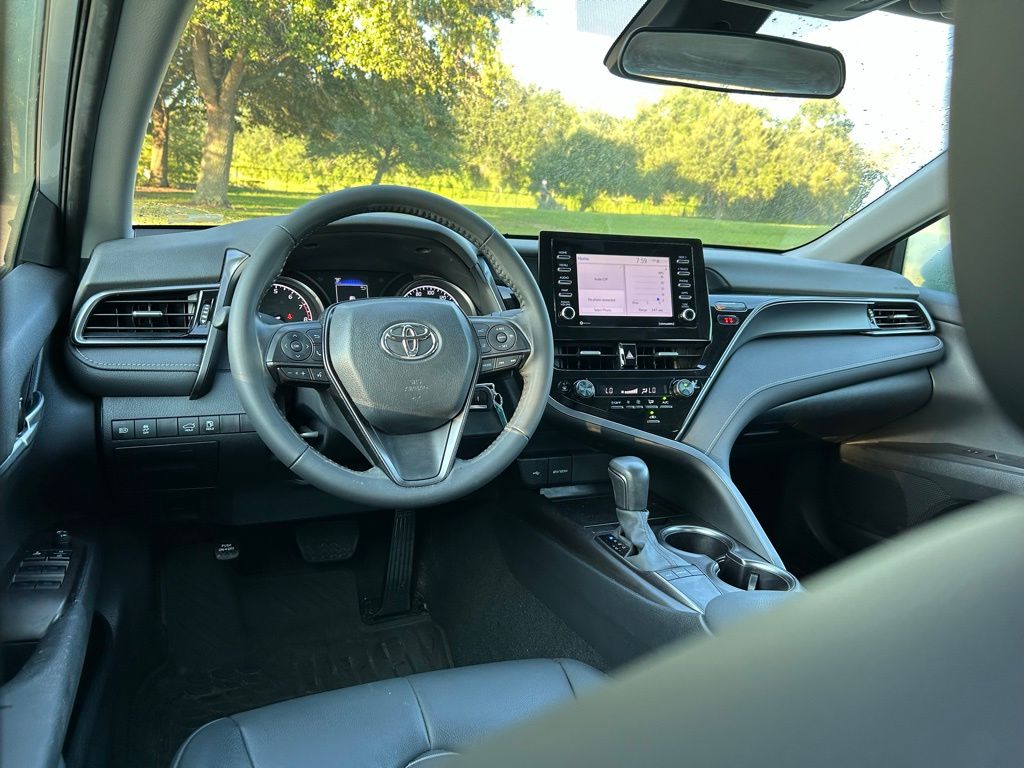 Thumbnail: 2024 Toyota Camry - 12