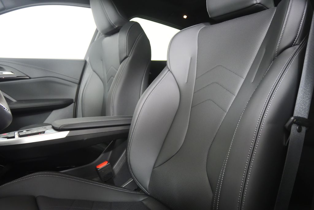 Thumbnail: 2026 BMW X2 - 11