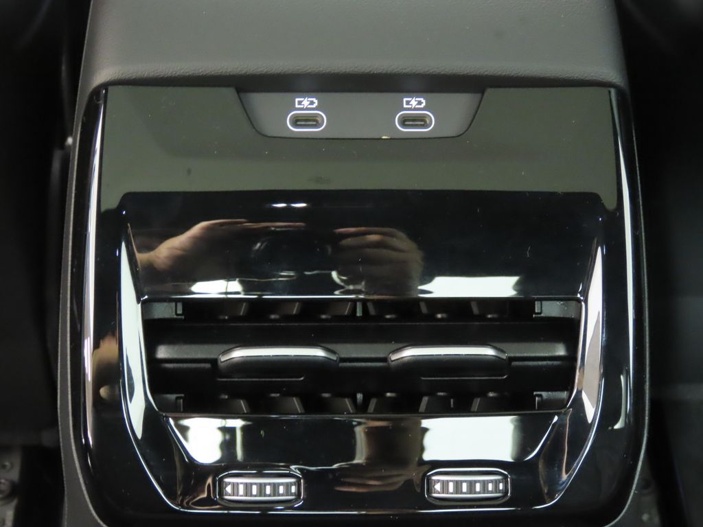 Thumbnail: 2026 Audi A6 - 24