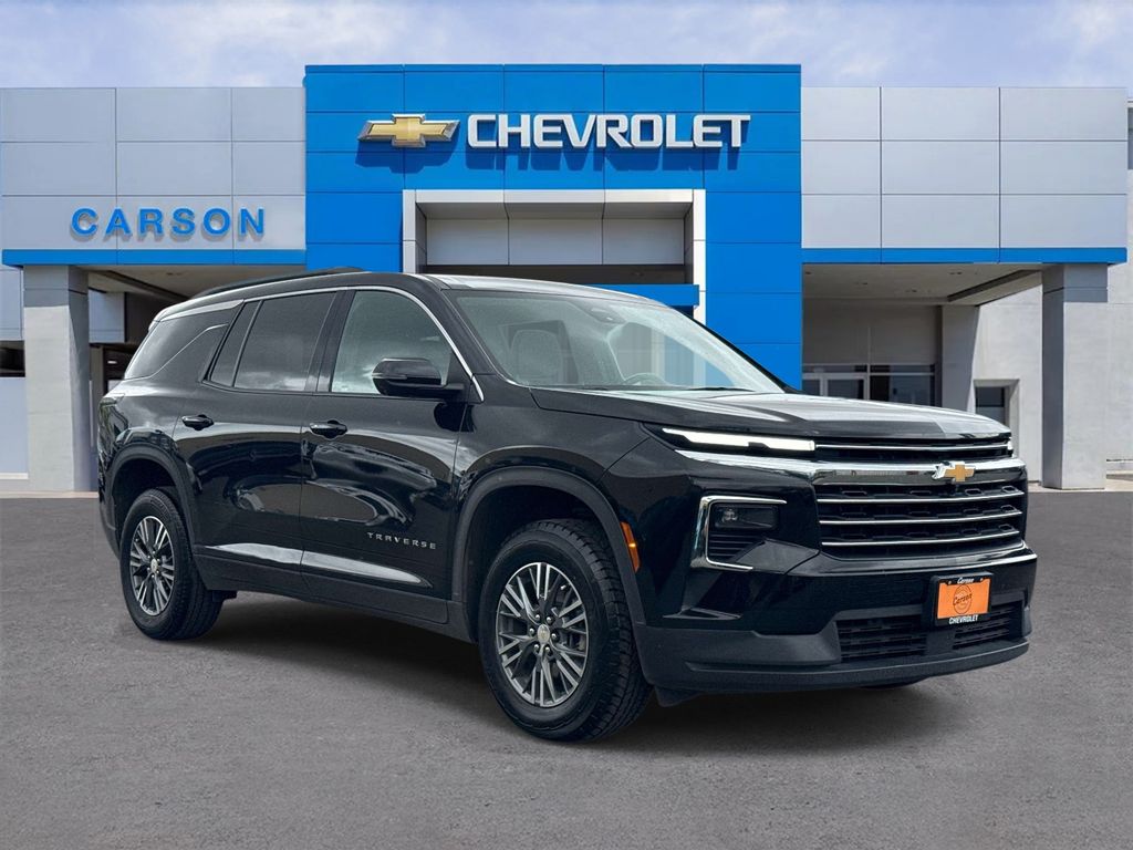 Black Metallic 2024 Chevrolet Traverse LT FWD SUV / Crossover Front-Wheel Drive 8-Speed Automatic