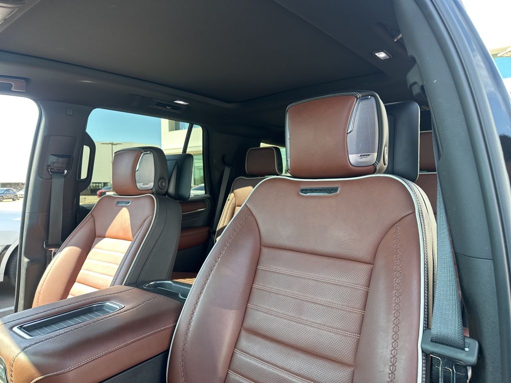 Thumbnail: 2023 GMC Yukon - 8