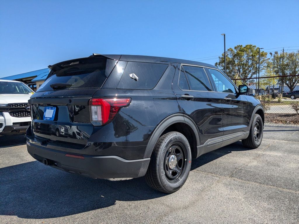2025 Ford Police Interceptor Utility 