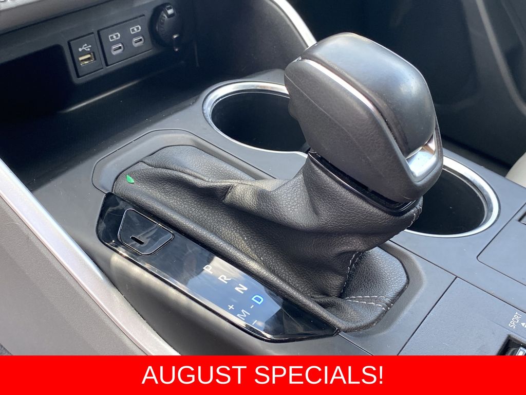 Used 2023 Toyota Highlander SUV