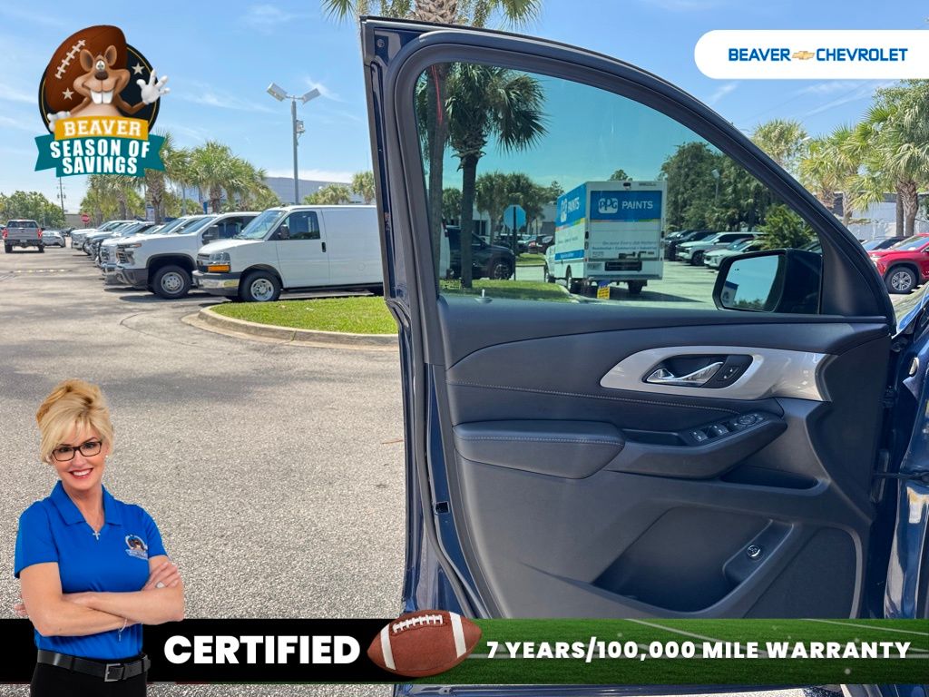 Used 2022 Chevrolet Traverse SUV