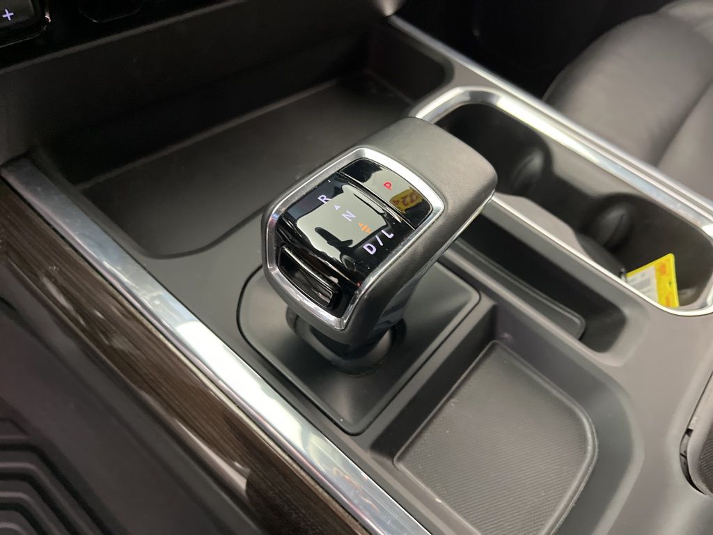 Thumbnail: 2024 Chevrolet Silverado 1500 - 32