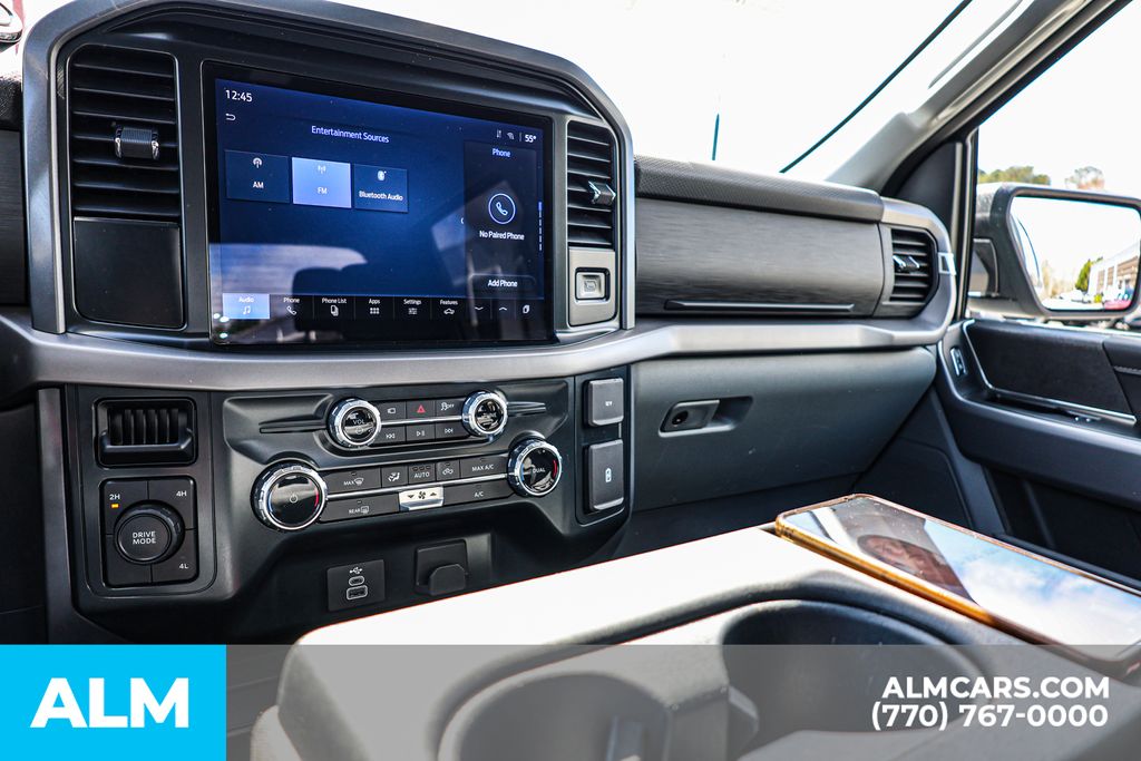 Used 2025 Silver Ford XLT image 39
