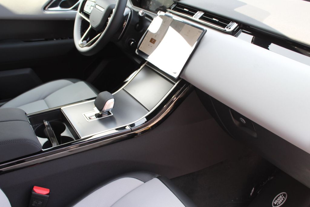 New 2026 White Land Rover S image 52