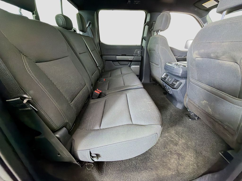 Used 2021 Gray Ford XLT image 25