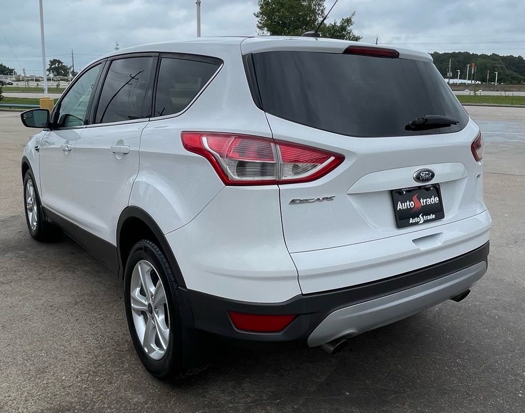 2015 Ford Escape SE - 5