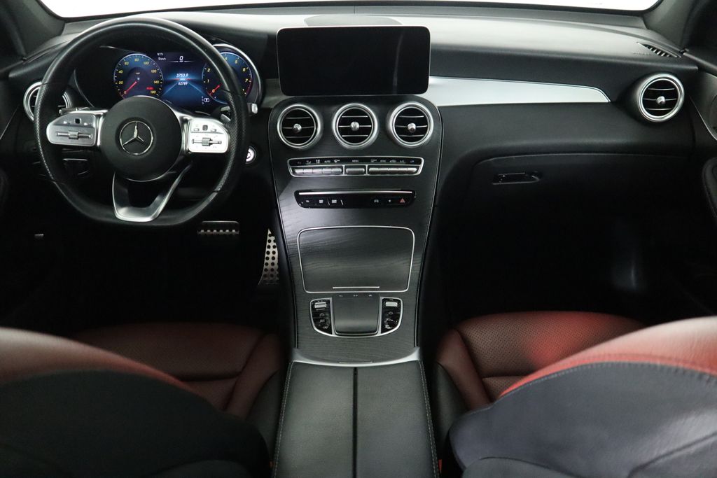 2021 Mercedes-Benz GLC 300 13