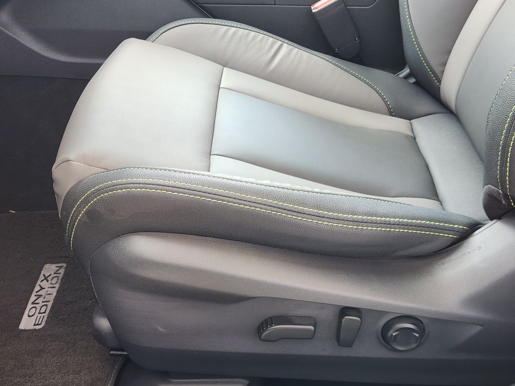 2025 Subaru Outback Onyx Edition White at Legacy Ford