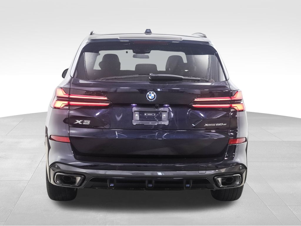 Thumbnail: 2026 BMW X5 - 4