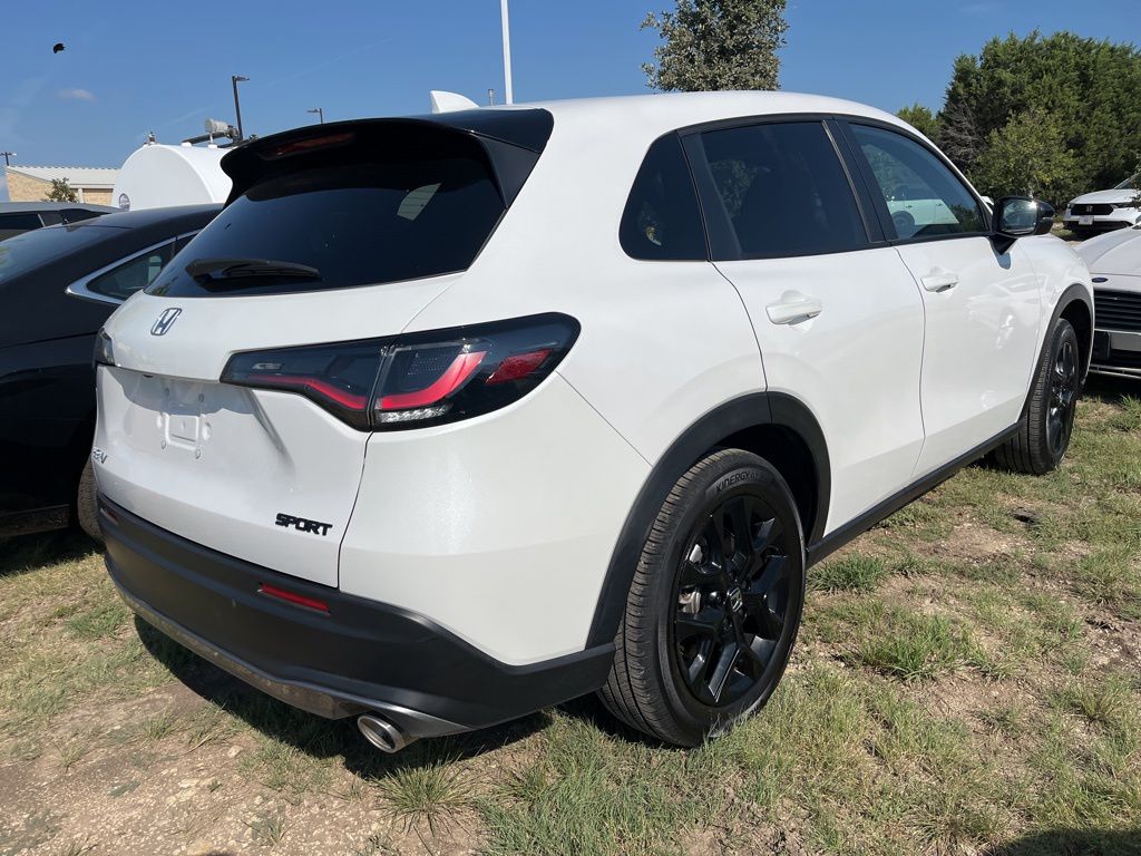 Thumbnail: 2024 Honda HR-V - 3