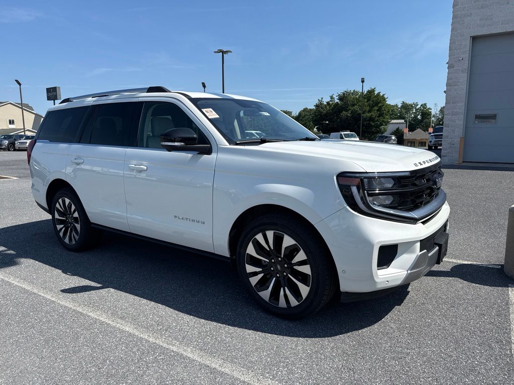 White Metallic 2025 Ford Expedition SUV / Crossover Four-Wheel Drive Automatic