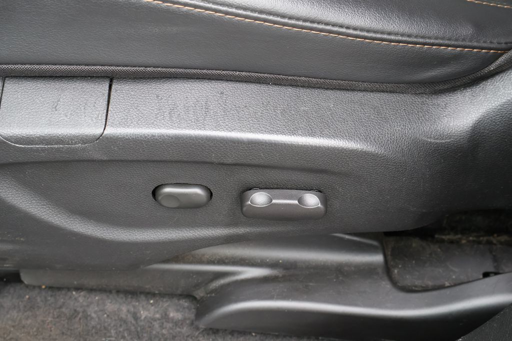 Thumbnail: 2019 Chevrolet Trax - 12