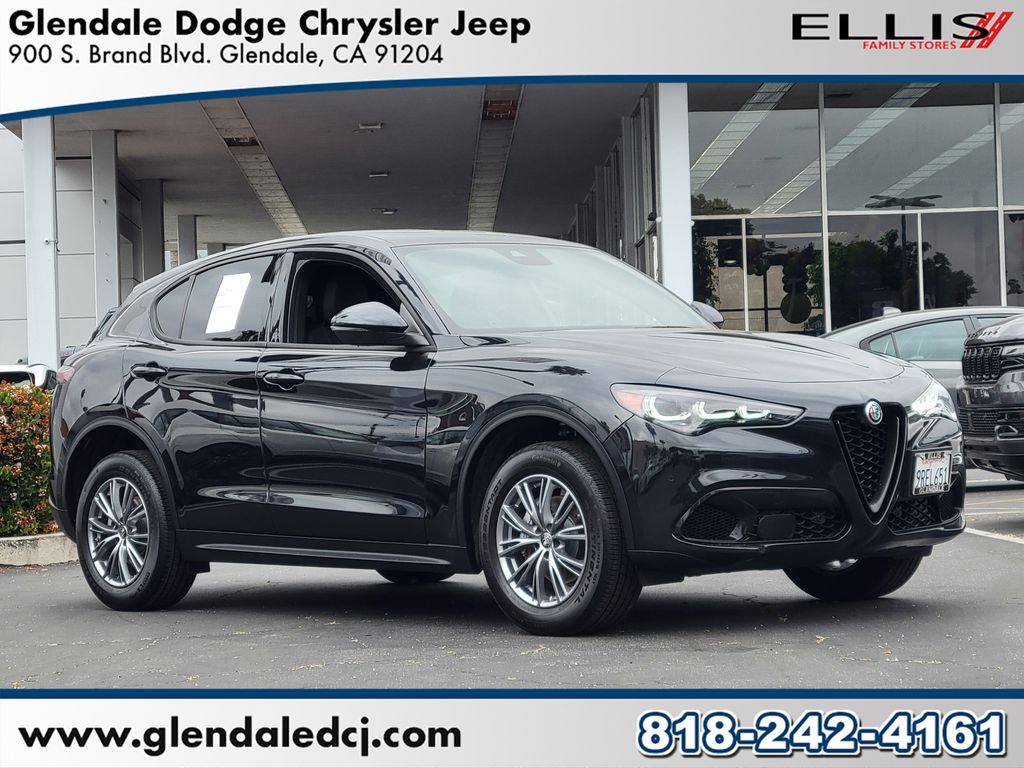 Vulcano Black Metallic 2024 Alfa Romeo Stelvio Sprint RWD SUV / Crossover Rear-Wheel Drive 8-Speed Automatic