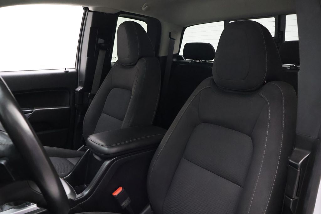 Thumbnail: 2022 Chevrolet Colorado - 13