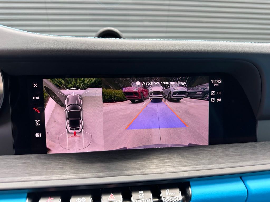 Thumbnail: 2024 Porsche 911 - 31