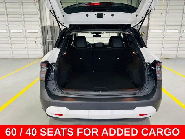 2026 Aspen White/Super Black Nissan Kicks SR FWD SUV