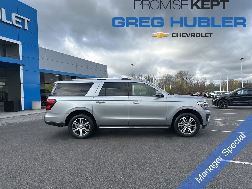 2022 Ford Expedition Max Limited photo