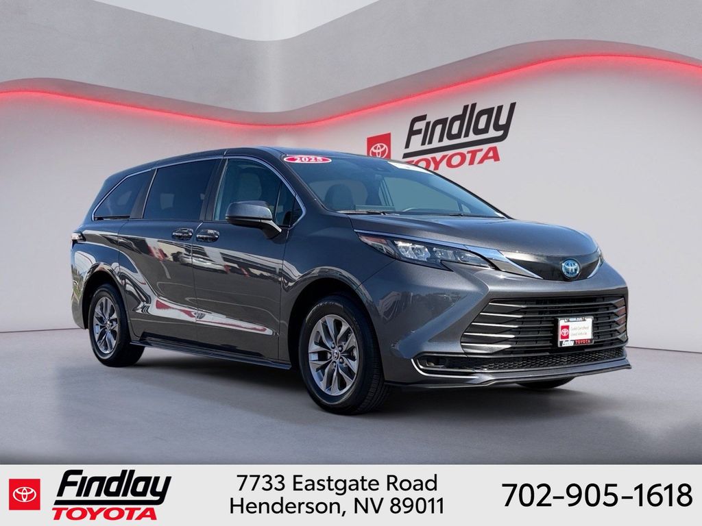 Used 2025 Toyota Sienna Van