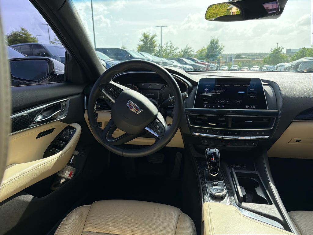 Used 2022 White Cadillac Premium Luxury image 33