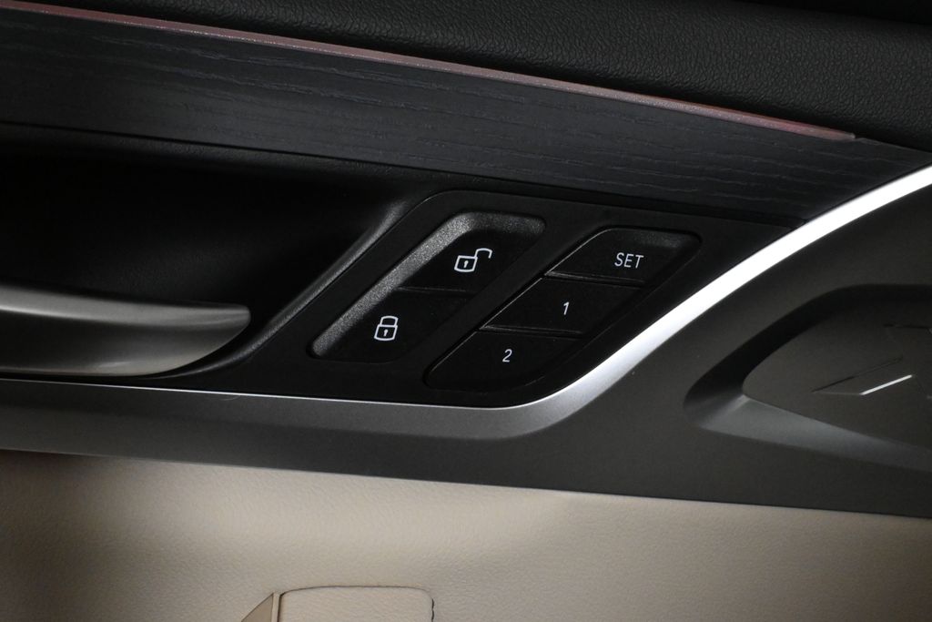 Thumbnail: 2025 BMW X4 - 31