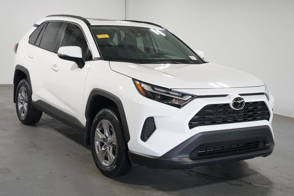 Thumbnail: 2024 Toyota RAV4 - 3