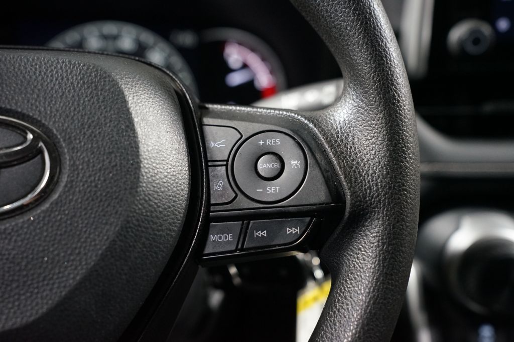 Thumbnail: 2024 Toyota RAV4 - 13