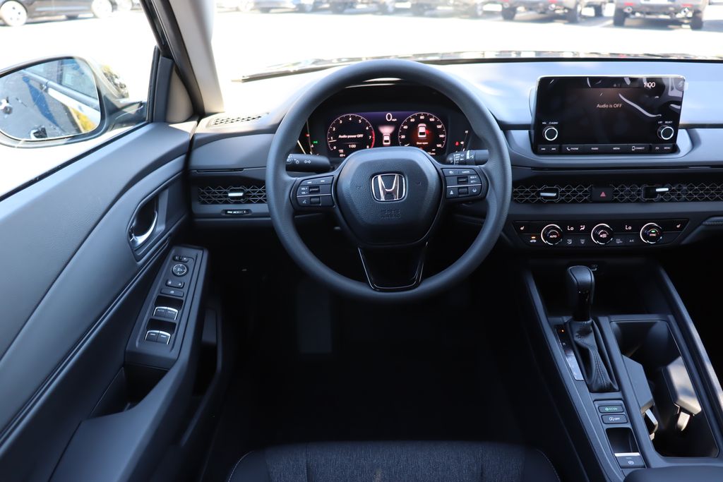 Thumbnail: 2025 Honda Accord - 18