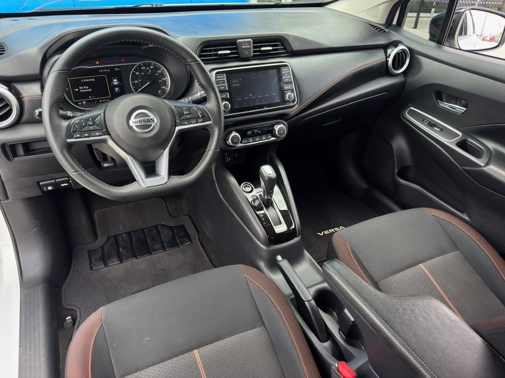 2020 Nissan Versa 1.6 SR - 2