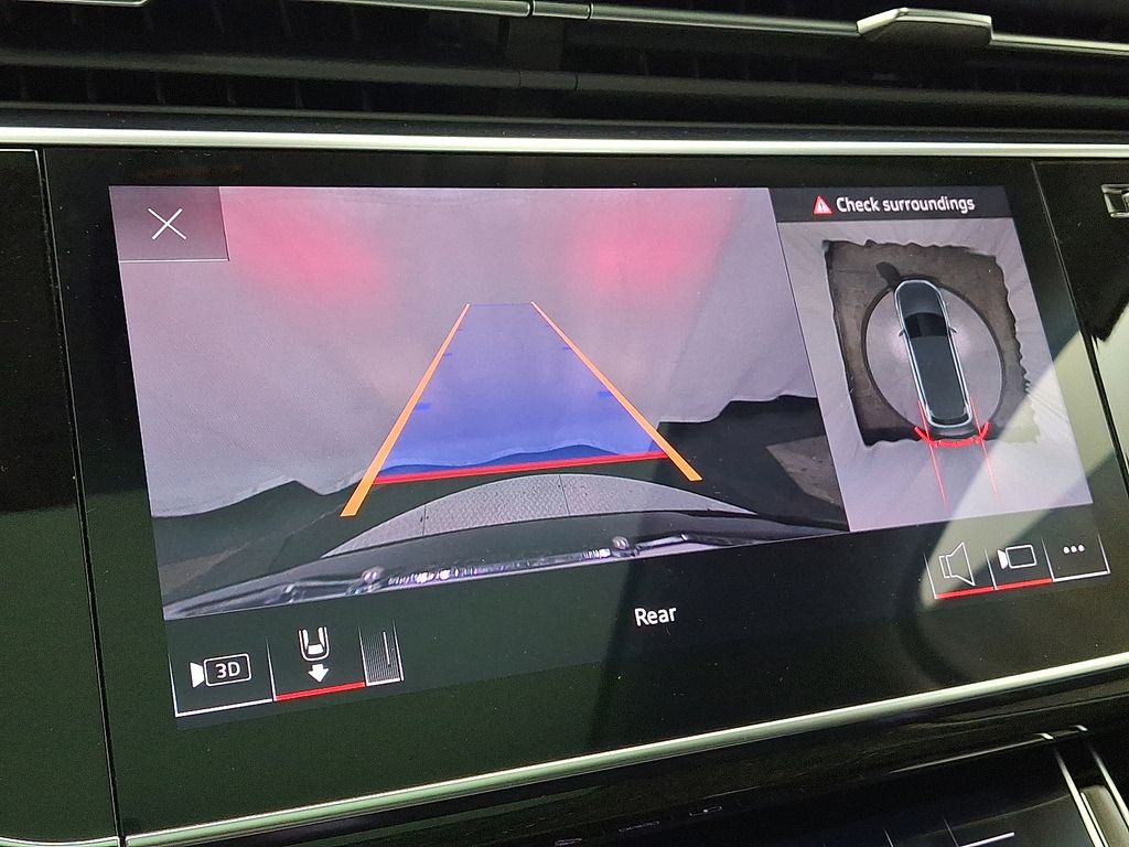 Thumbnail: 2023 Audi Q7 - 20