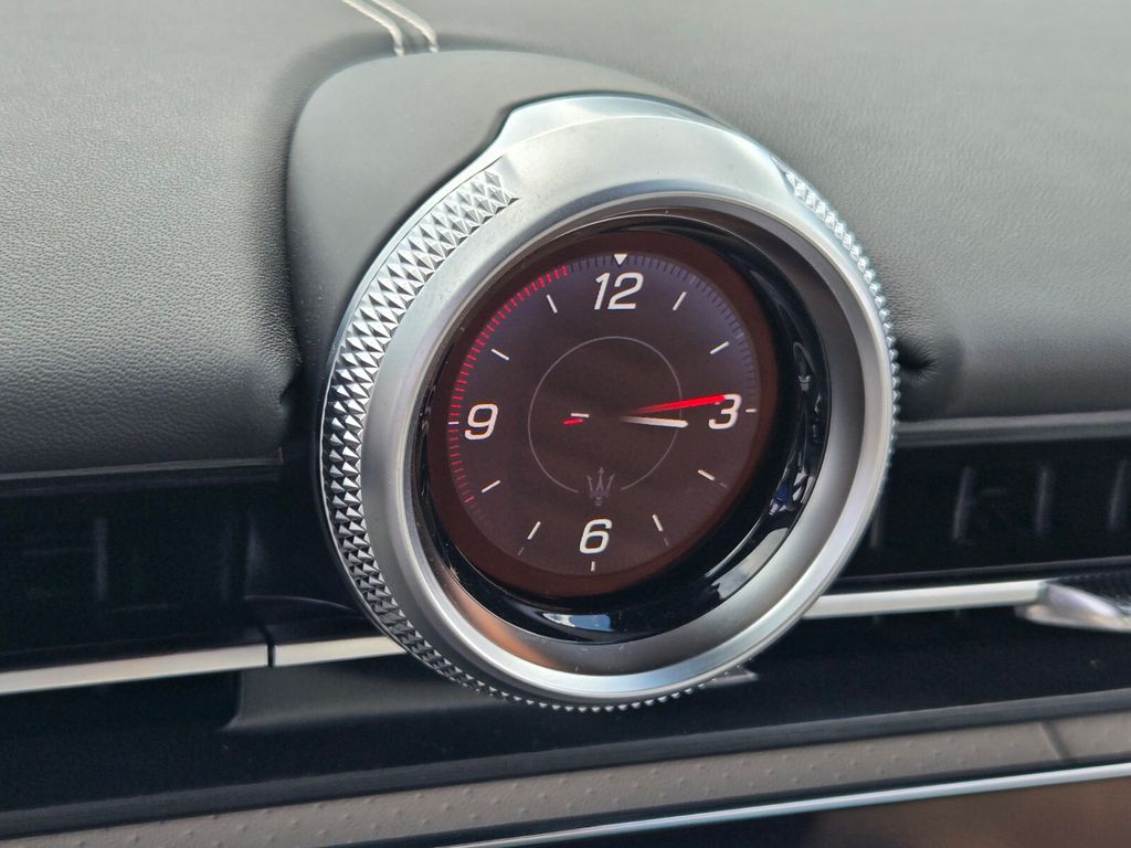 2026 Maserati Grancabrio - $184,515