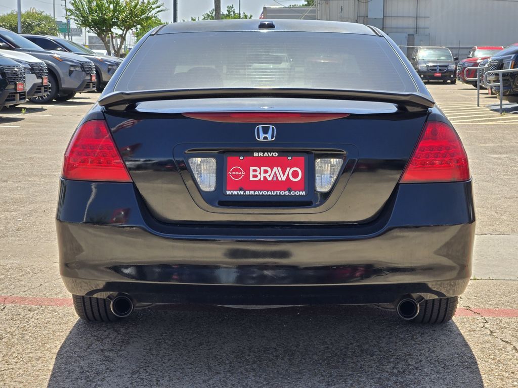 2007 Honda Accord EX-L  at Ultimate Motorsports