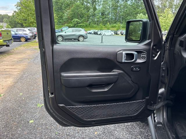 Used 2022 Jeep Wrangler SUV