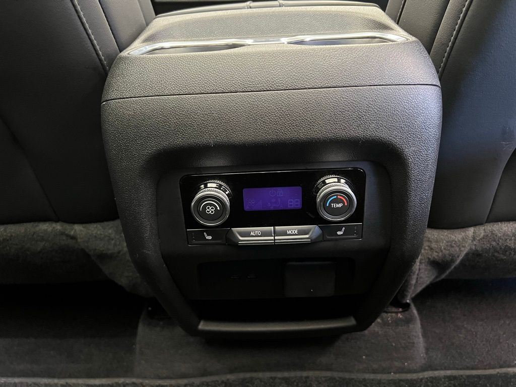 Thumbnail: 2025 Buick Enclave - 10