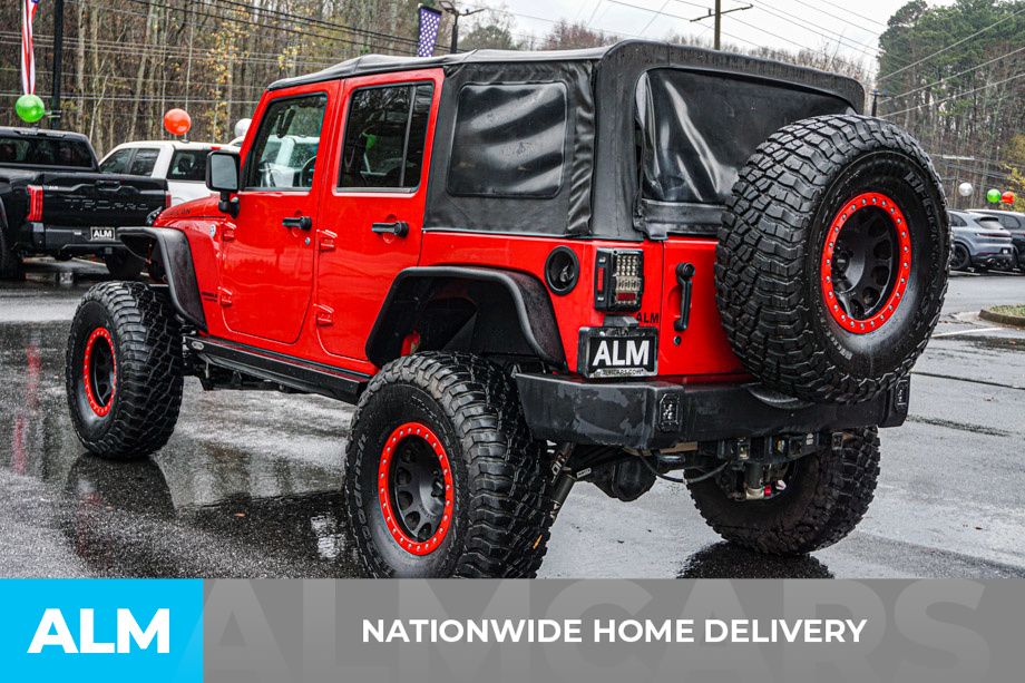 2014 Jeep Wrangler Unlimited Rubicon photo 4