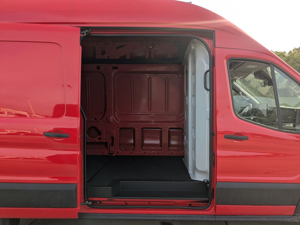 2025 Ford Transit 350 HD