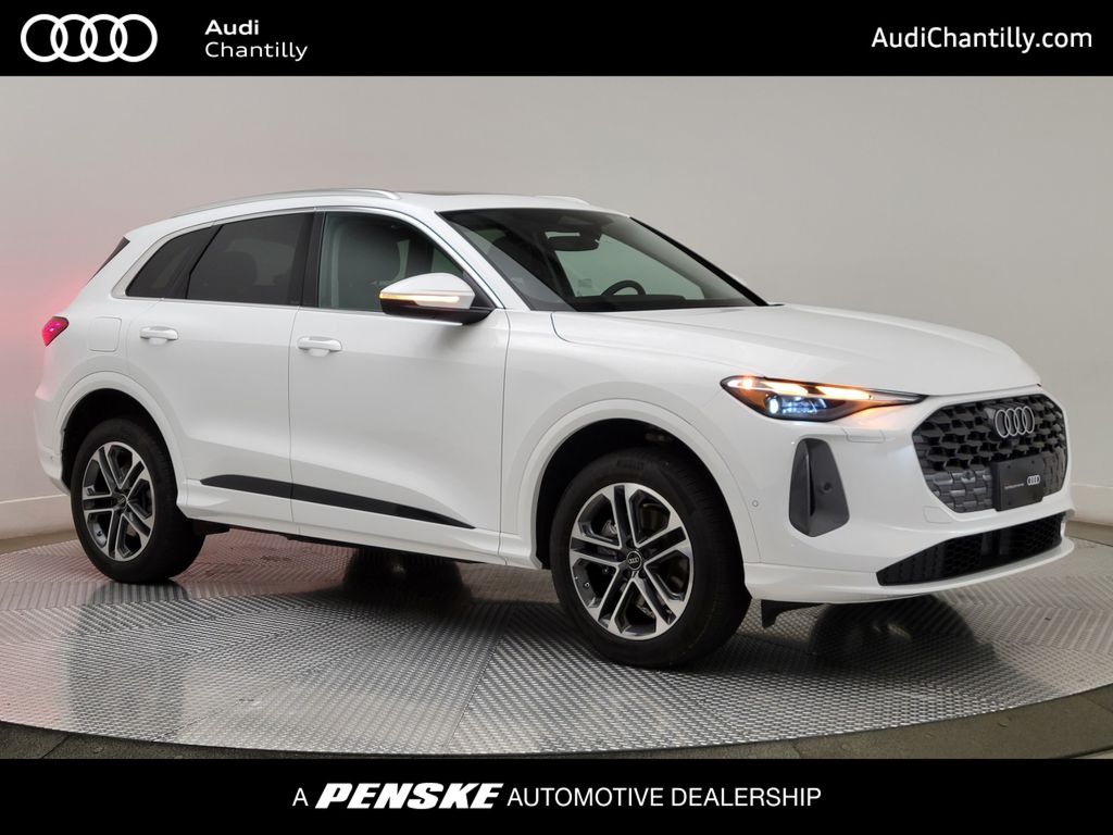 Thumbnail: 2025 Audi Q5 - 1