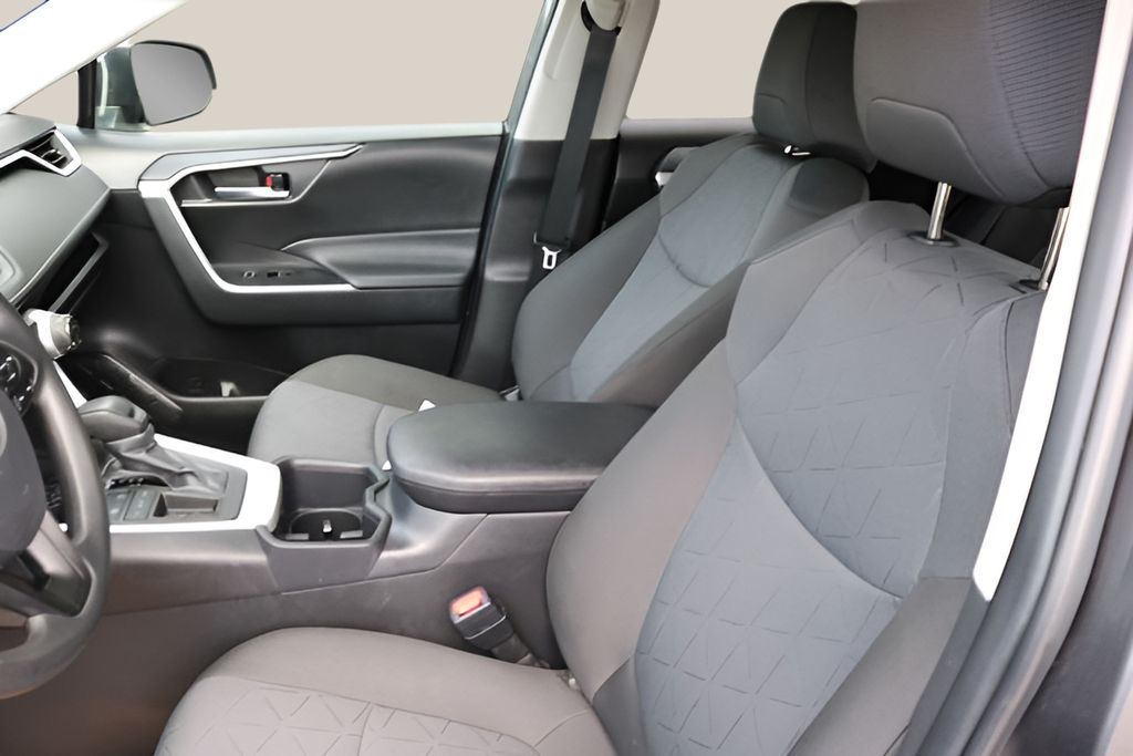 Used Car 2025 Toyota Rav4  Xle For Sale Under $35,000 In Austin, Texas