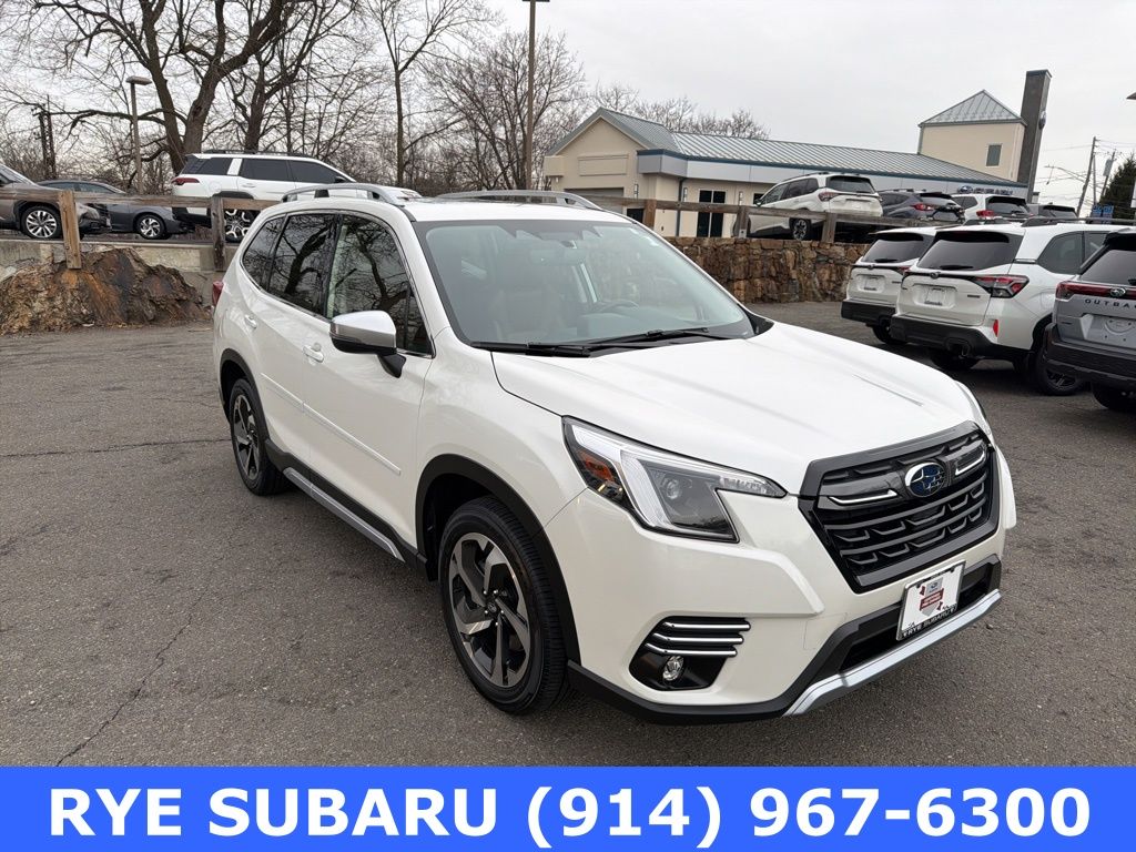 2023 Subaru Forester Touring Crossover AWD
