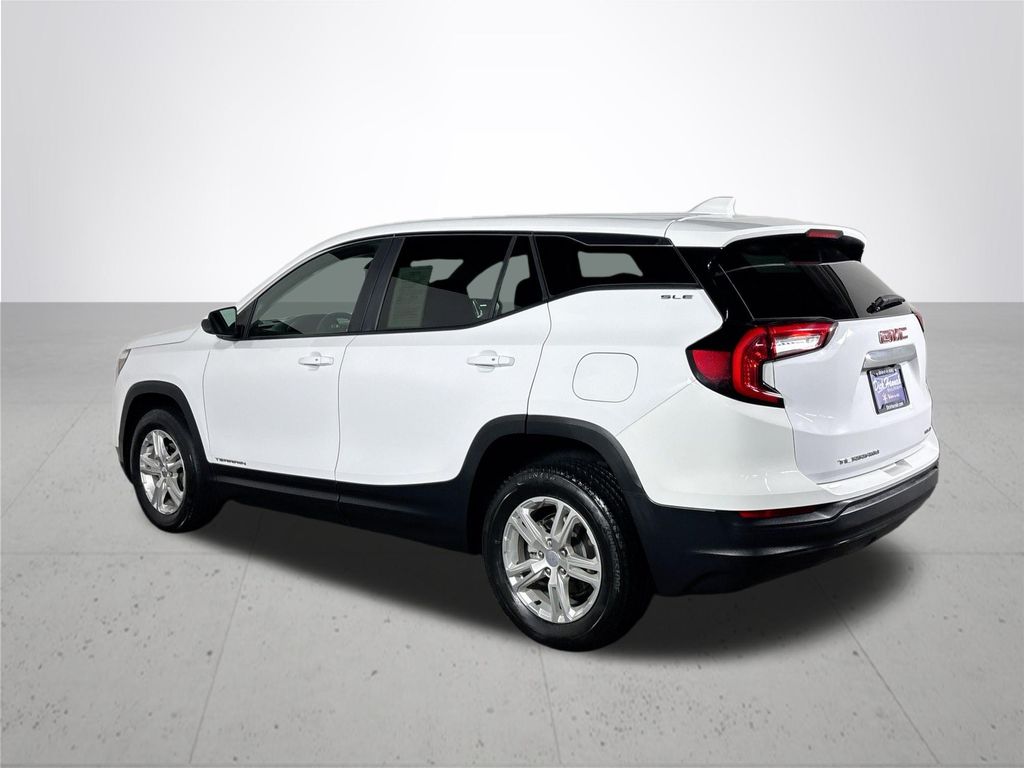 2022 GMC Terrain SLE