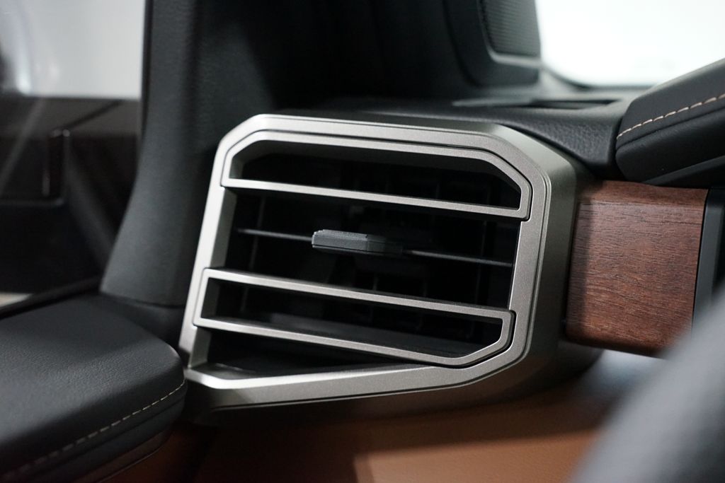 Thumbnail: 2026 Toyota Tundra - 27