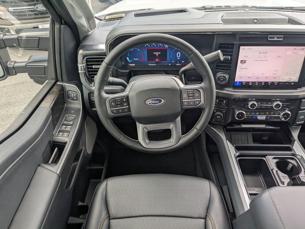 2025 Ford F-250 Black Widow