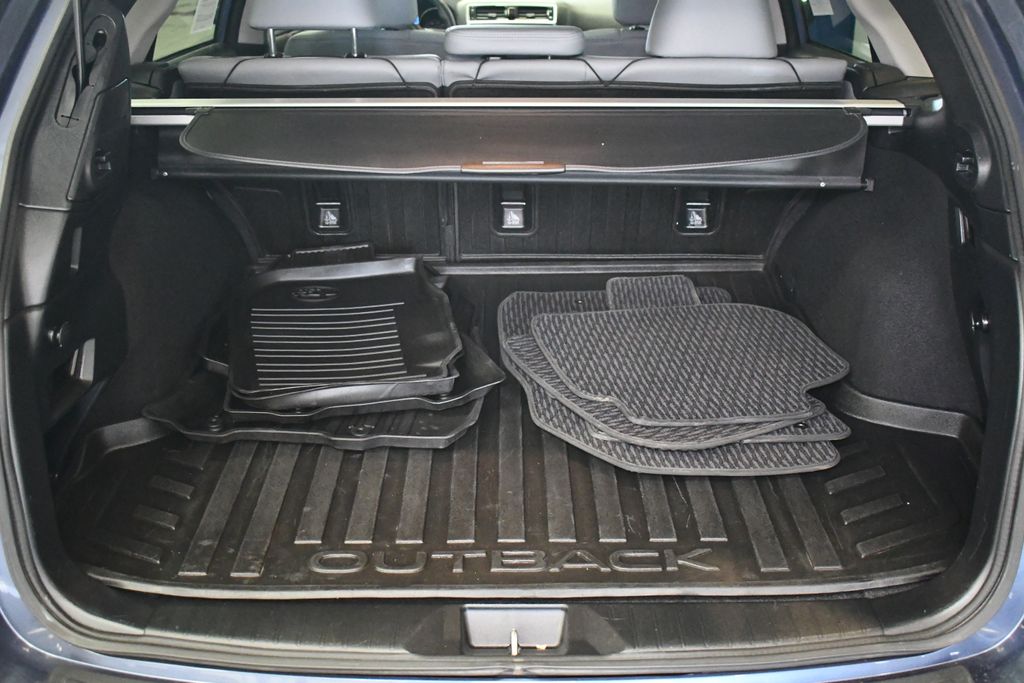 Thumbnail: 2018 Subaru Outback - 5